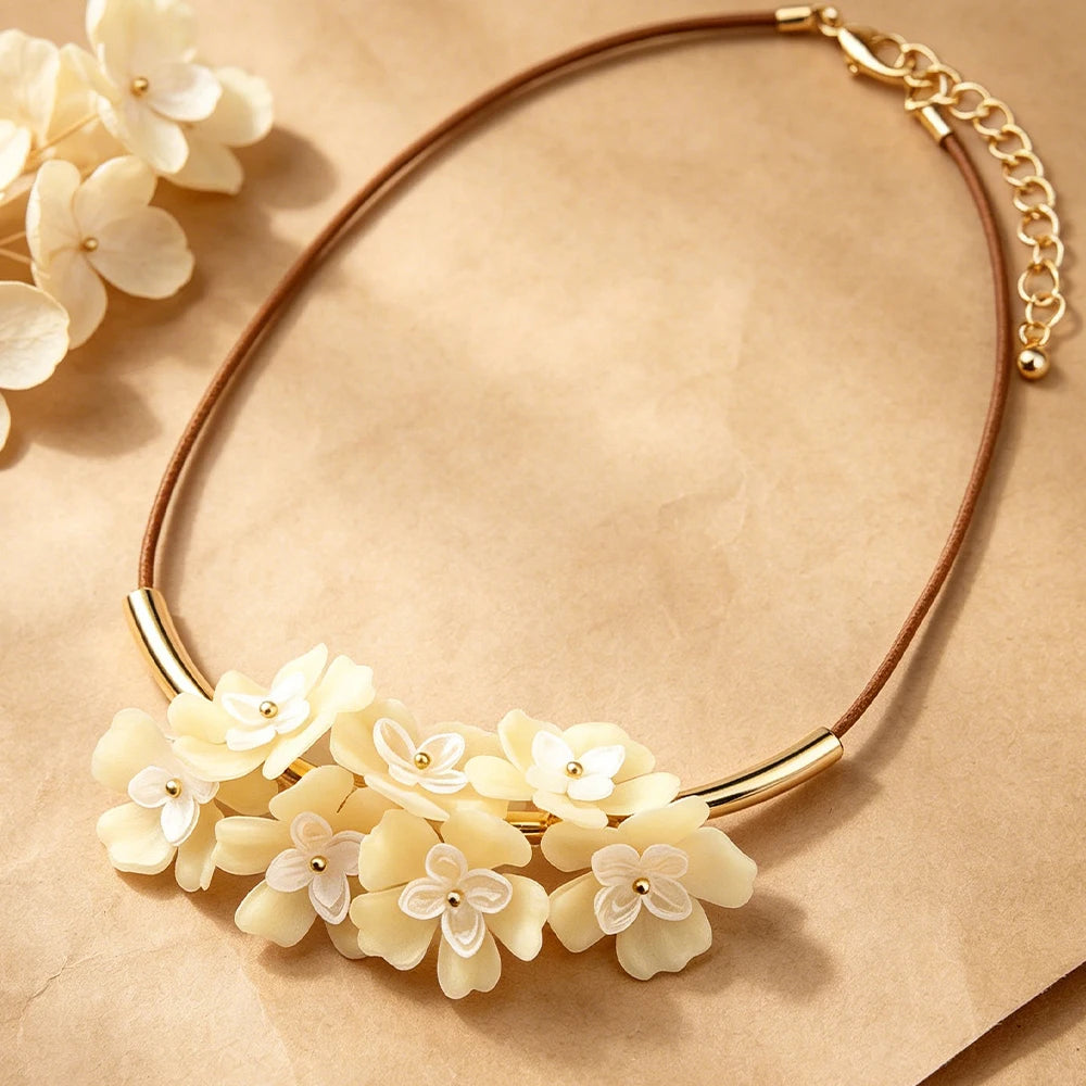 Daisy Flower Cluster Statement Necklace Adjustable Boho Elegant Accessory For Womens Spring Summer Daily Wear And Vacation